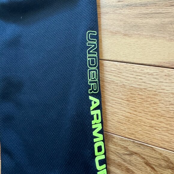 Boys size 3T Under Armour black with neon yellow preowned pants - Picture 5 of 6